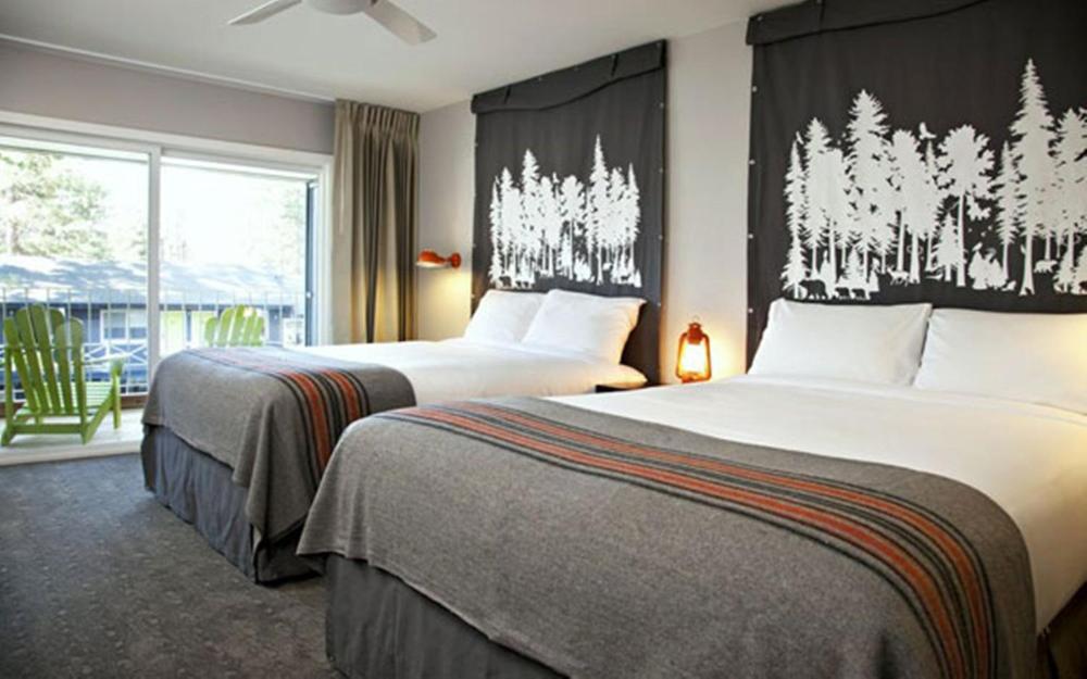 Queen Room with Two Queen Beds interior